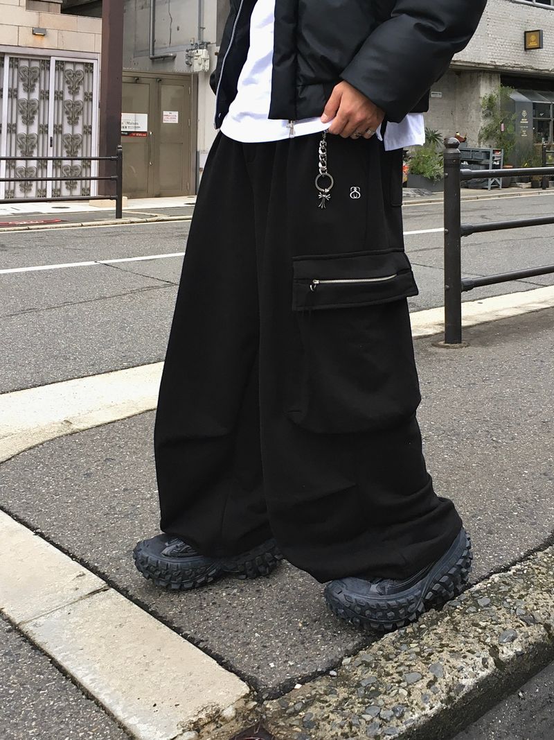 SSROOM（エスエスルーム）の「[MADE] Fade Cargo Strap Sweatpants 2C（Pants）」