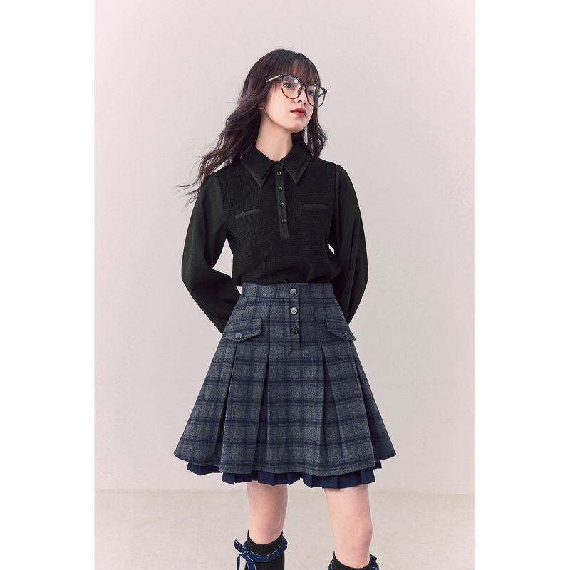 UNDORABLE（アンドレーブル）の「DARK DOUBLE COLLAR MIX-MATCHED SHIRT（Tops）」