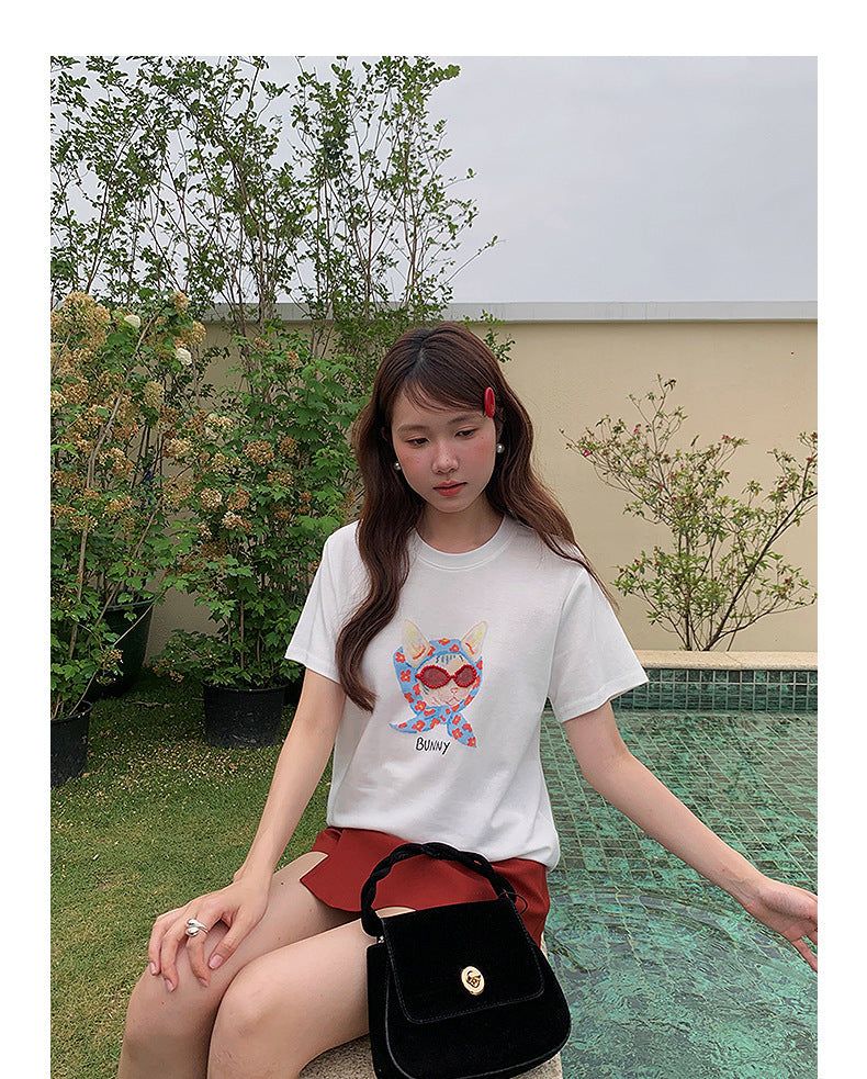 Beaded Glasses Graphic Crew Neck T-Shirt