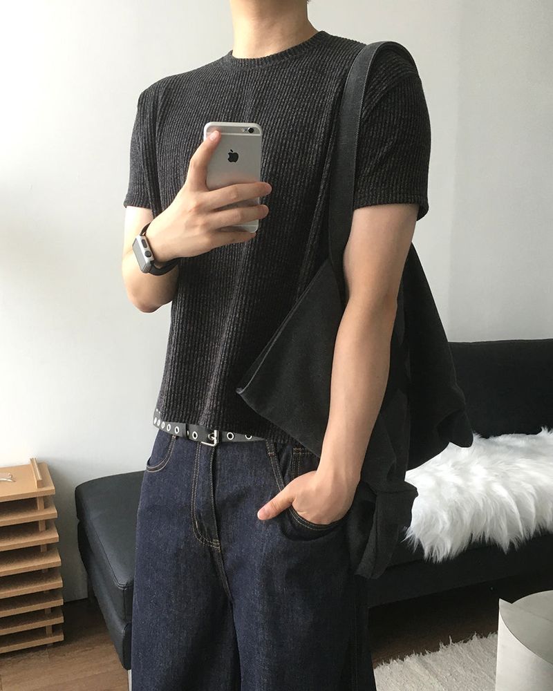 Ribbed Two-Tone Muscle Fit Short Sleeve