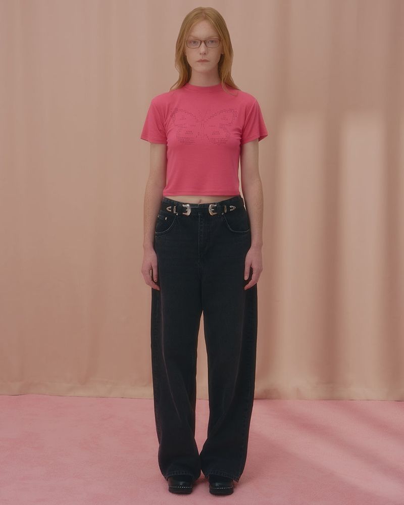 TEXT BUTTERFLY CROP TSHIRT-PINK