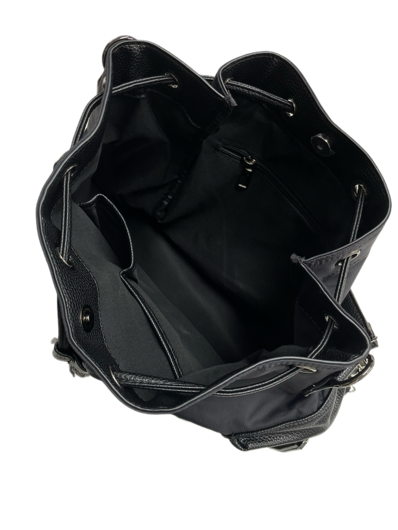 Daily Multi-Pocket Thistle Shoulder Bag