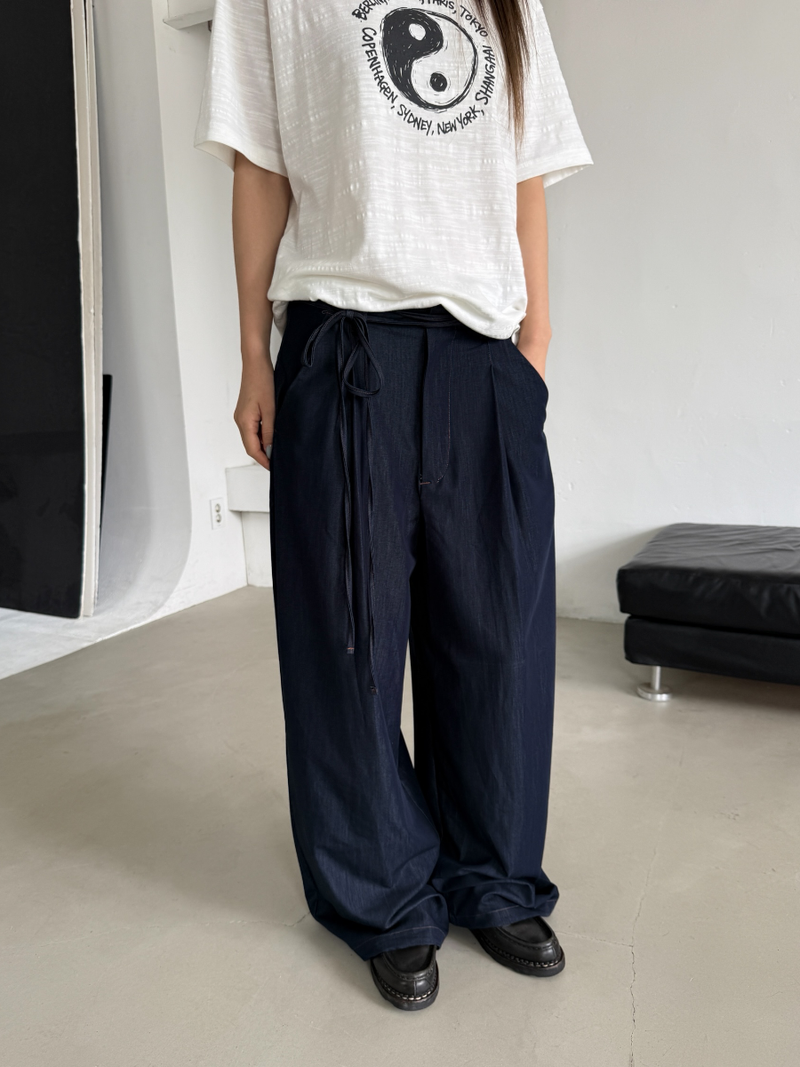 another language(アナザーランゲージ)の「belted denim wide slacks(Pants)」
