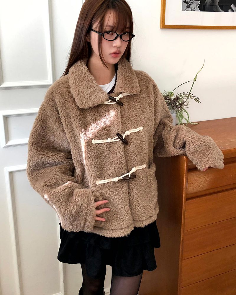 Ending Collar Pocket Tteokbokki Sherpa Fleece Jacket