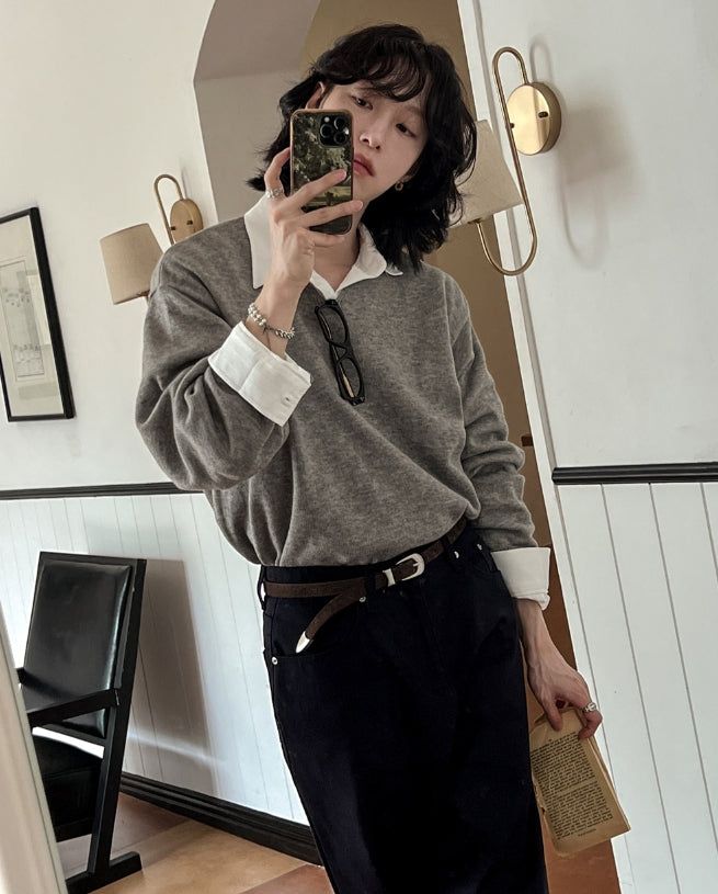 Modi loose fit v-neck knit