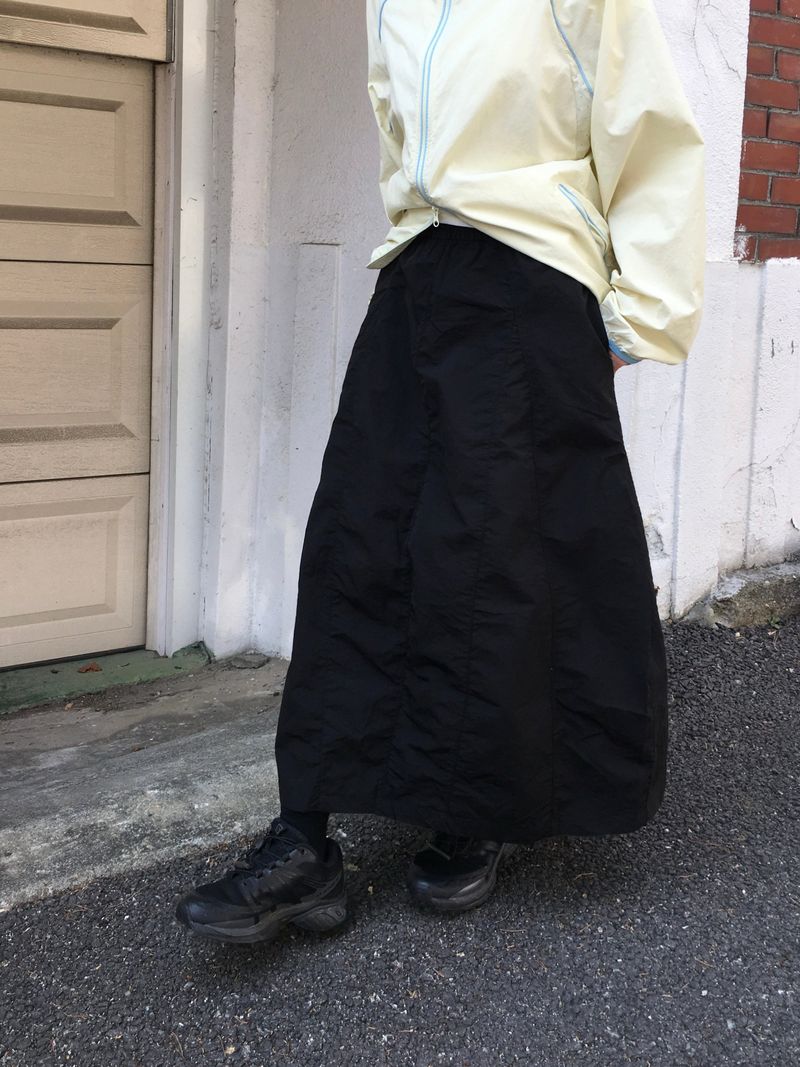Windy Nylon Banding Long Skirt (3c)