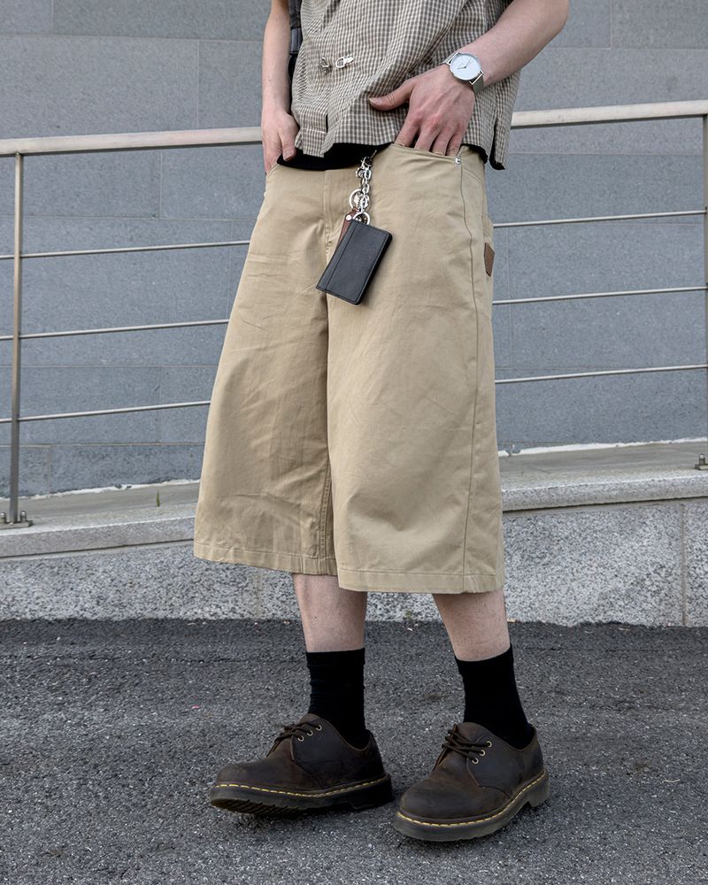 Varon Patch Strap Bermuda Pants