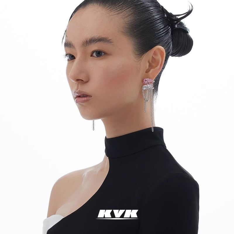 KVK ザブロッサム ピーチブロッサムシリーズ イレギュラークリスタルタッセルピアス (グリーンオパール)