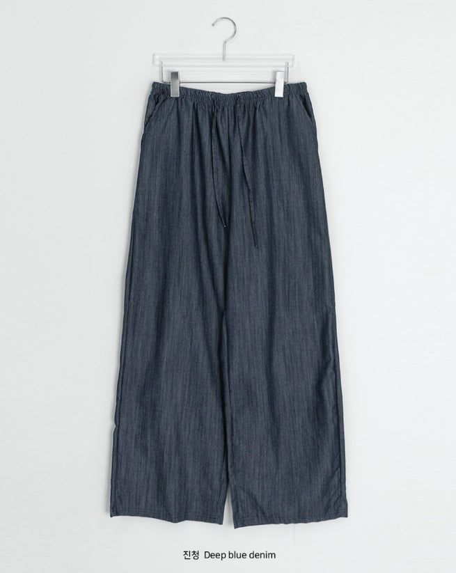 Garanki Non-Faded Wide Denim Pants