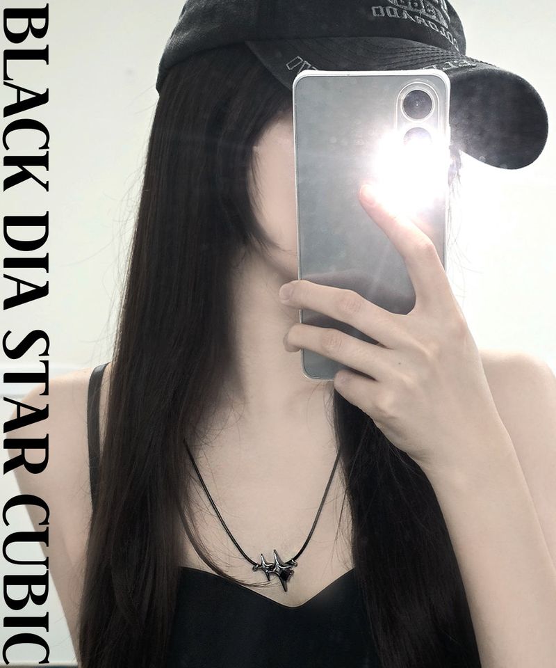 White Black Dia Star-2 Cubic long Necklace