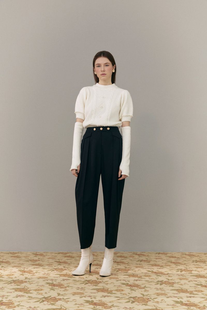 ROMANCHIC（ロマンシック）の「Gold button pants（Pants）」