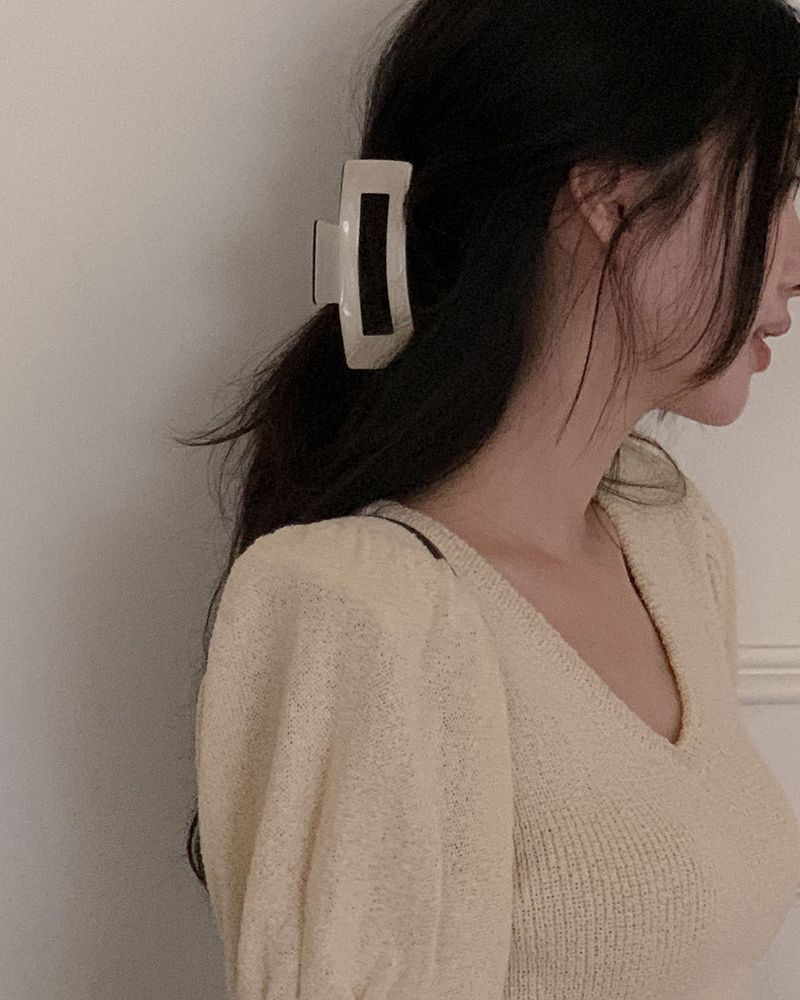 MAYBINS（メイビンス）の「ジェイストングヘアピン（ヘアアクセサリー）」