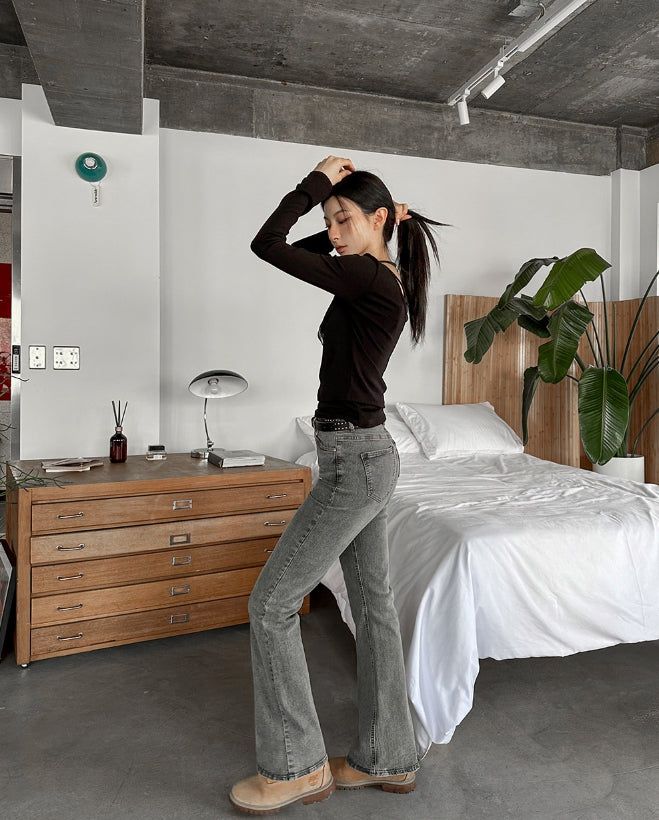 Grayish Washing Bootcut Denim Pants