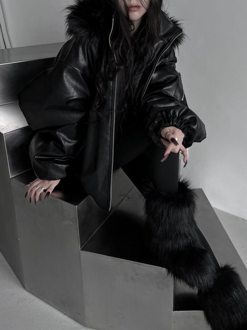 overfit fur hood leather jacket