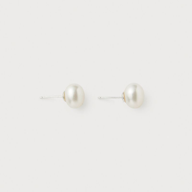 Oval Pearl Earrings, Medium
