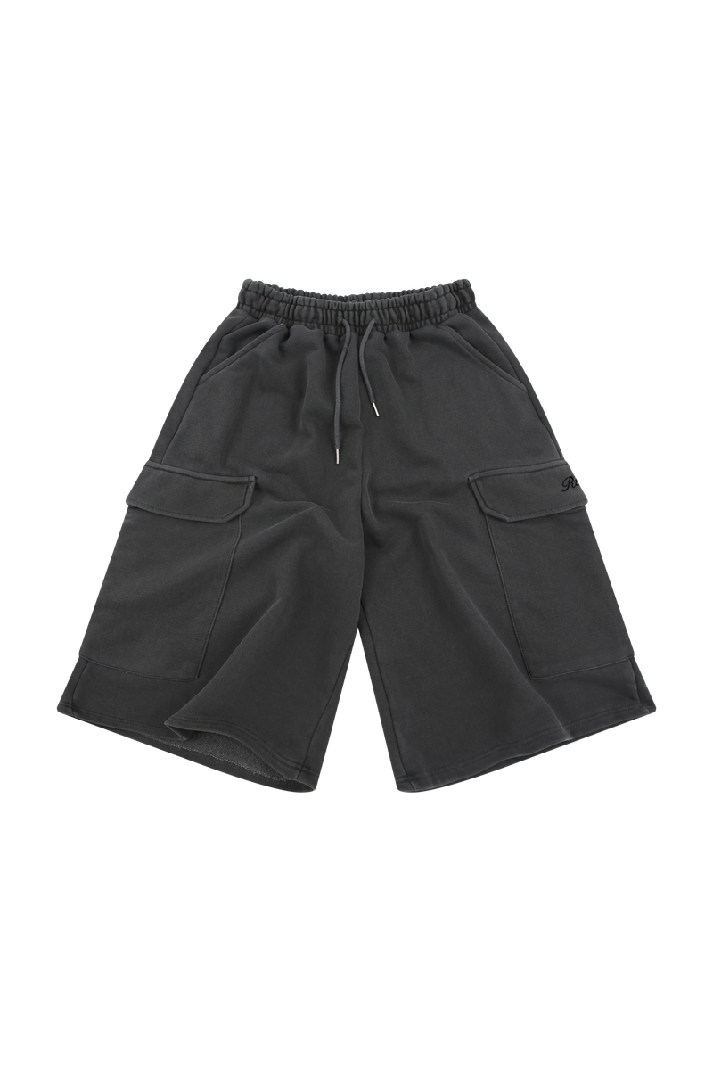 Charcoal pigment pocket bermuda pants