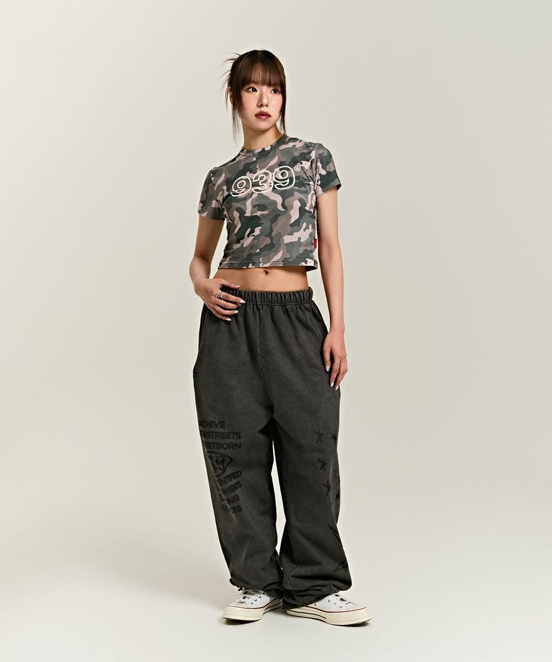 939 LOGO MIX PATTERN CROP TOP (CAMO)