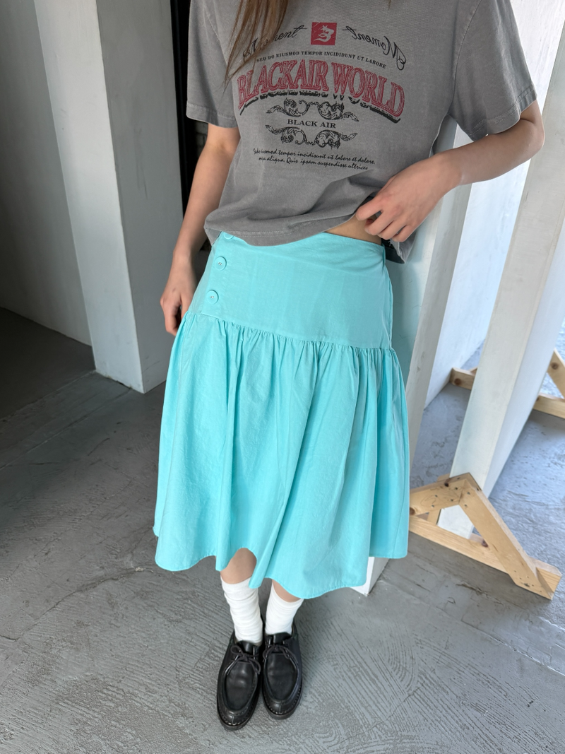 side button midi skirt