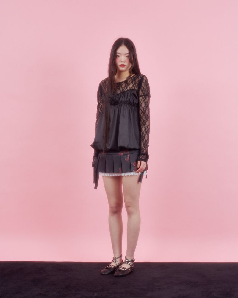CORSAGE PUFF BLOUSE [BLACK]