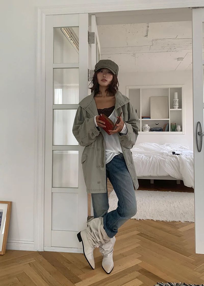 LOW FLARE BOOTS CUT DENIM