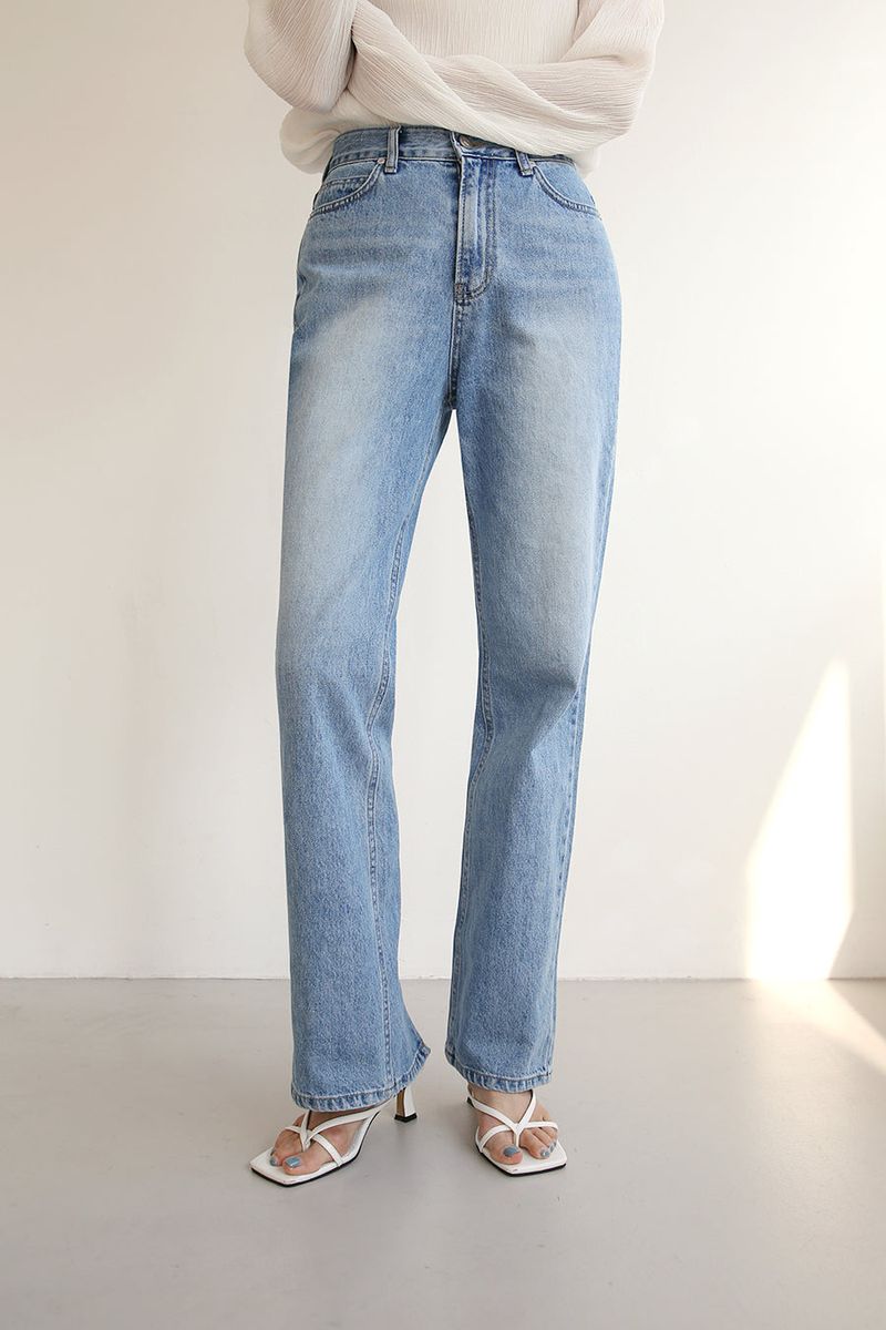 PEACHES JEANS