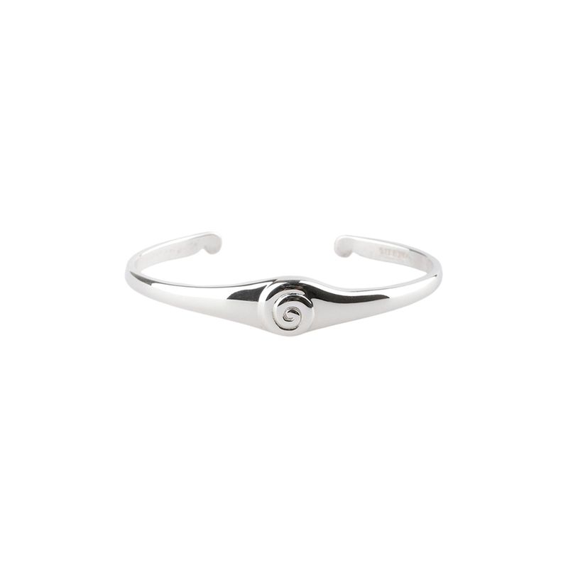 TIERNO（ティエルノ）の「B.006/シェルバングルブレスレット（アクセサリー）」