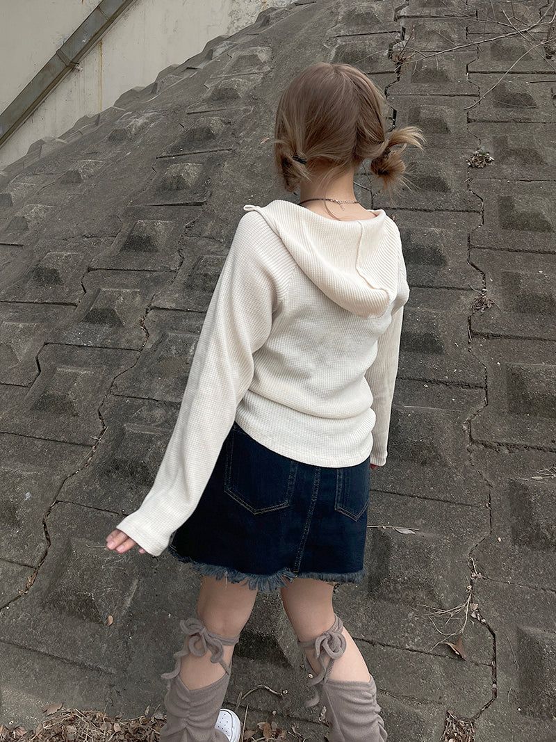 Waffle cut diagonal knit hood