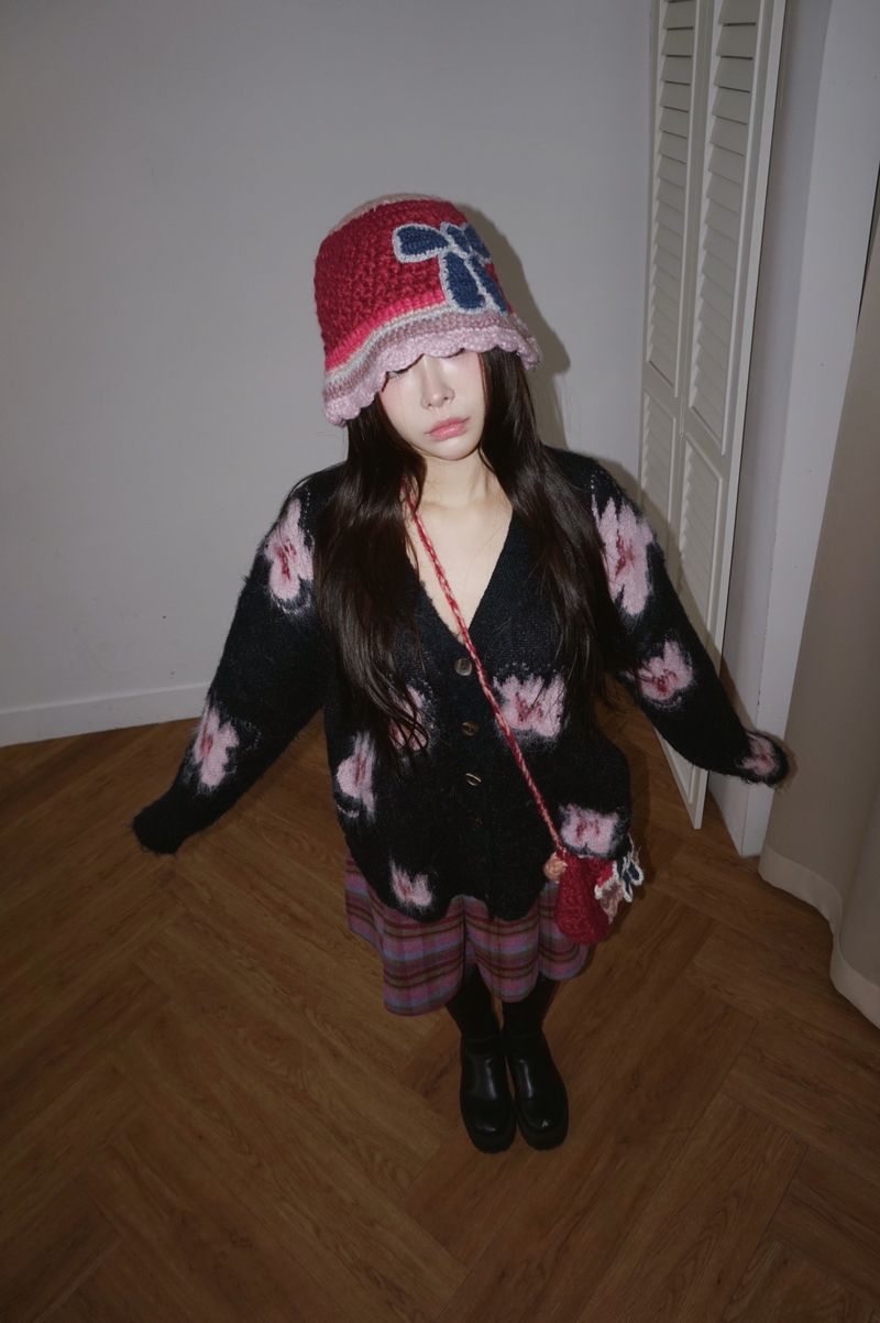 Hot Pink Knit Flower Bunk Hat & Bag Set 2