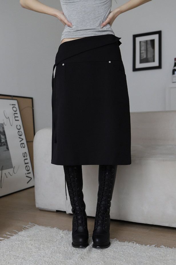 EEUN（イウン）の「Hats Line Midi Skirt（Skirts）」