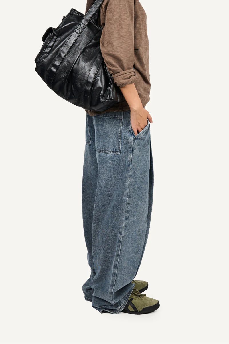 Essential Two Pintuck Denim Pants