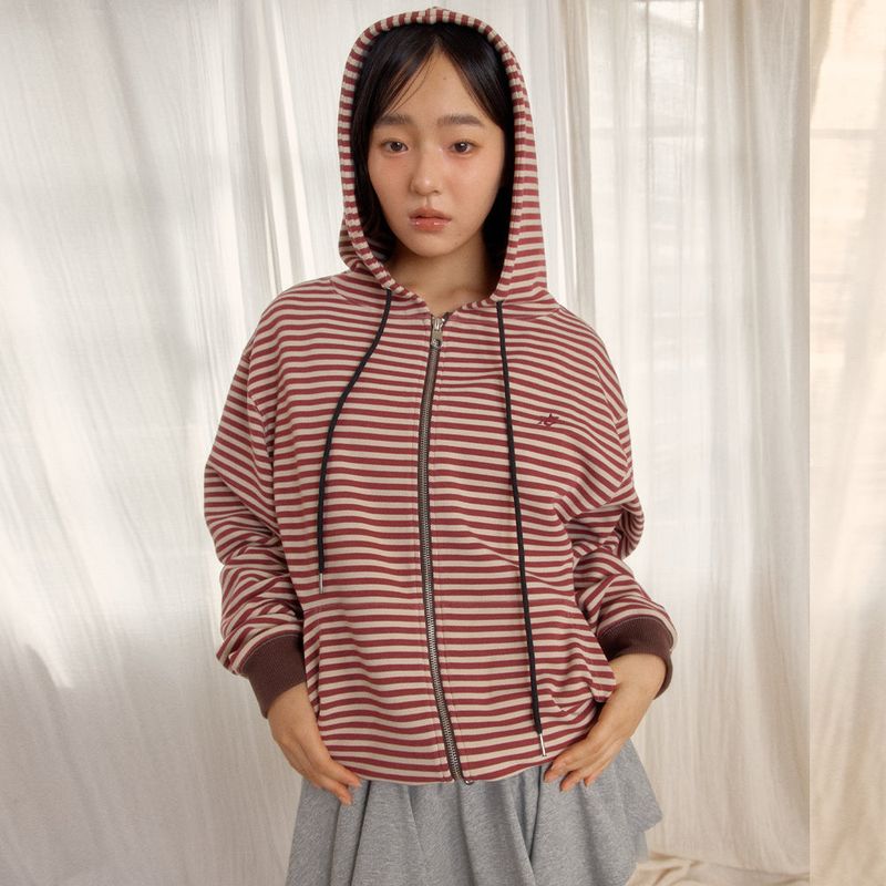 Sunlit（サンリット）の「STRIPE HOODED ZIP-UP (RED)（Tops）」