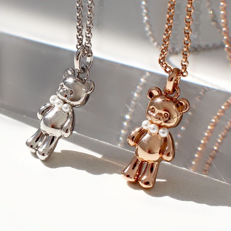 noonoobear with pearl necklace