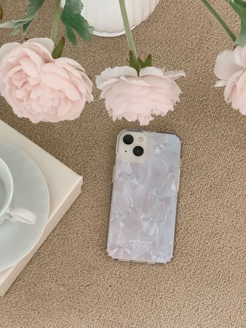 marmurday（マモデイ）の「[MADE] マグセーフホワイトシルバーバレエコアリボンケース（スマホグッズ/小物）」