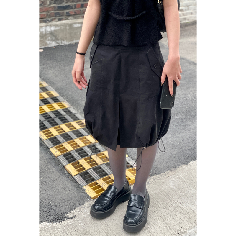 PUMPKIN STRING SKIRT : BLACK