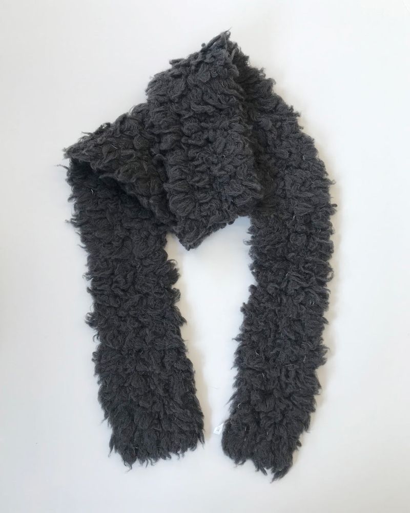 Movi Fluffy Fine Wool Muffler (4 Colors)