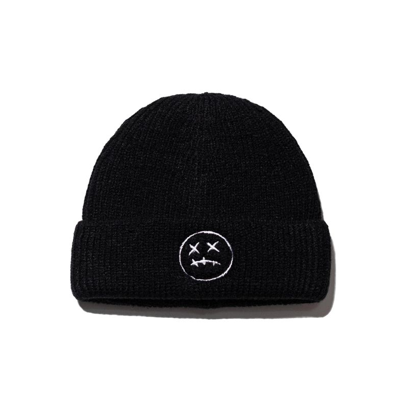MASSNOUN(マスノウン)の「SMILE BEANIE(Hats)」