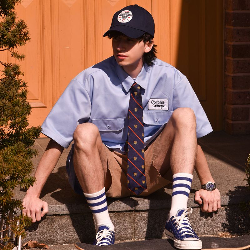 CONCEPT COLLEGE（コンセプトカレッジ）の「Dont Worry Hamburger Short-Sleeved Unisex Work Shirt（Tops）」