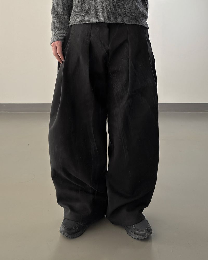 Worvel Wool Wide Pintuck Slacks