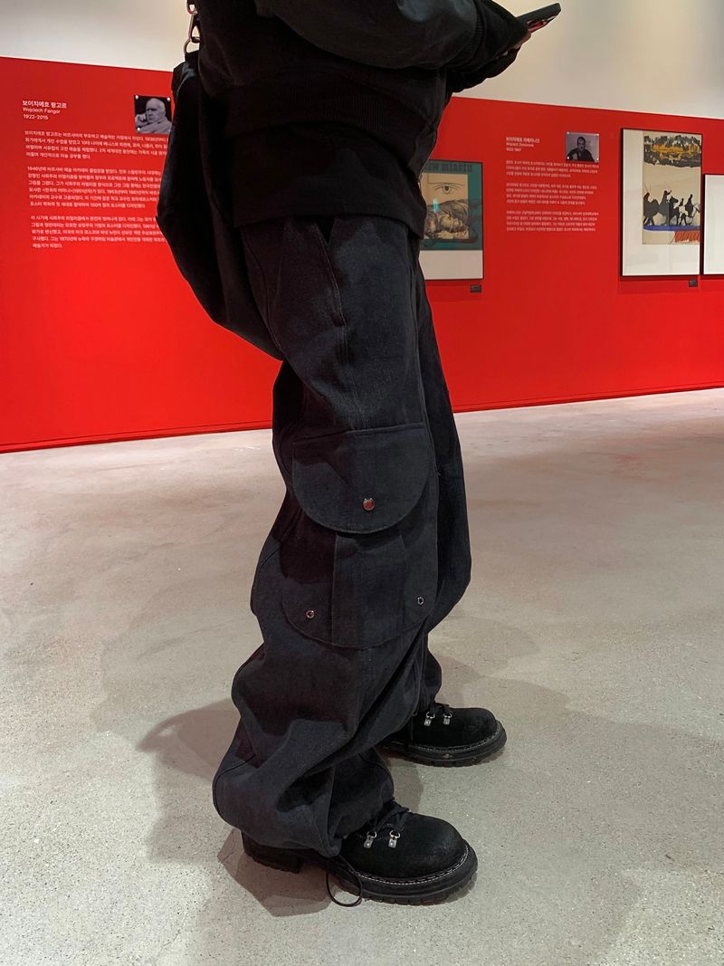 Lure incision cargo pants 2C