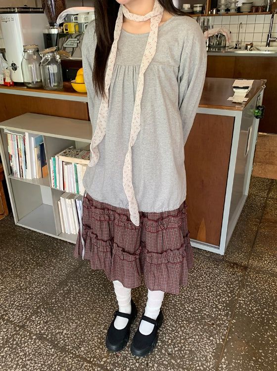 Raneehi Shirring Ribbon Long Sleeve Tee