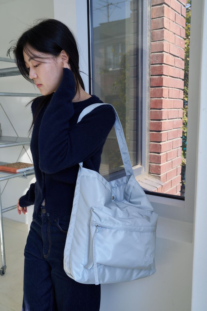 puff pocket padding bag (silver)