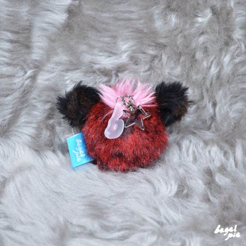 ALIEN PUPPY KEYCHAIN - Mohawk Pie