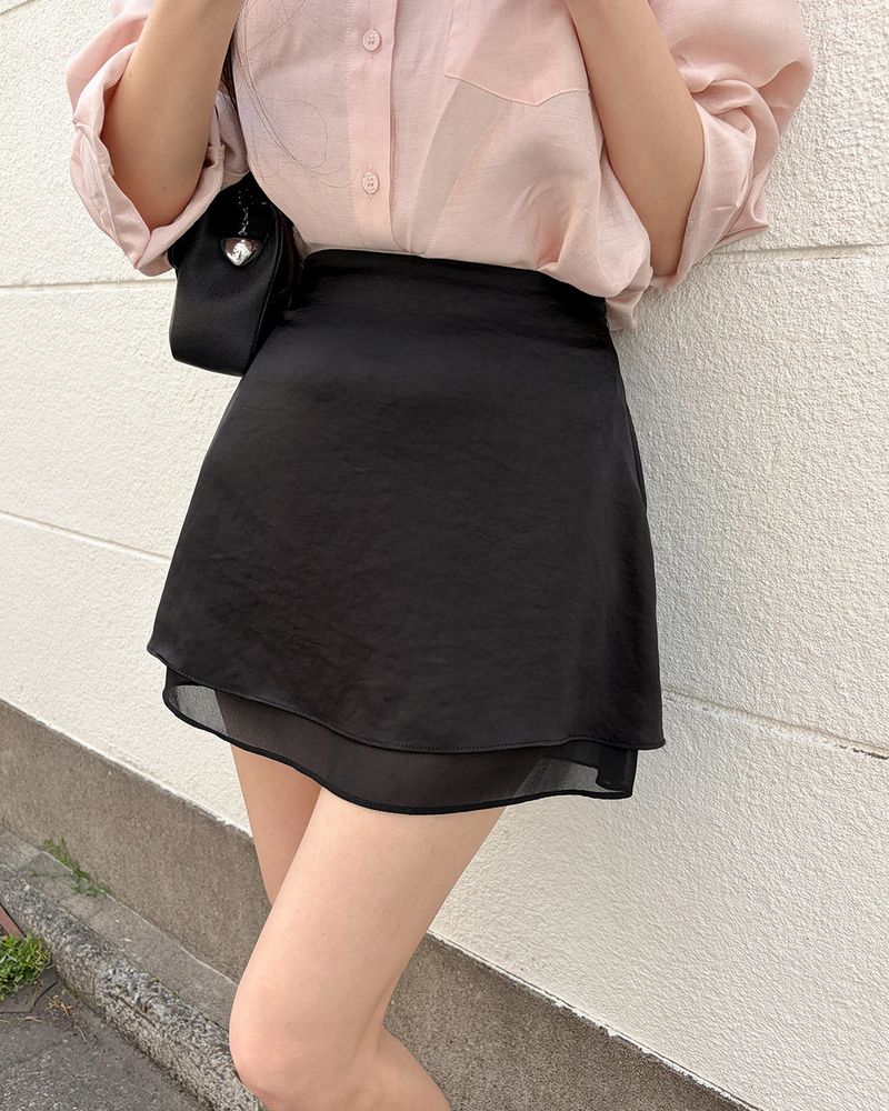 Melji satin mini skirt