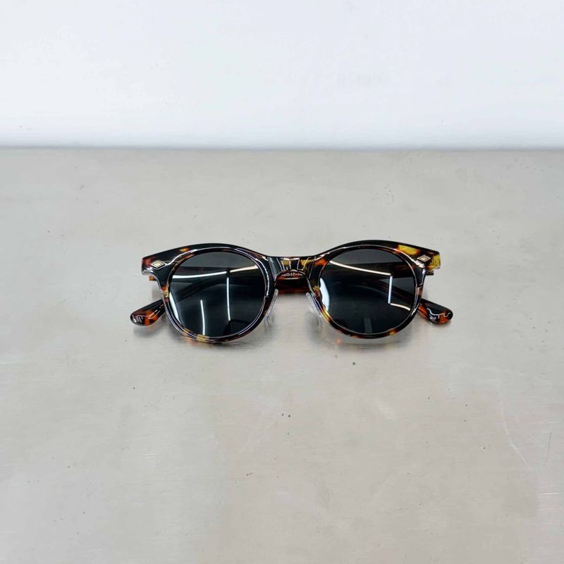 Amber Tortoise Round Sunglasses