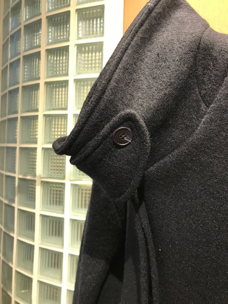 Grip short coat