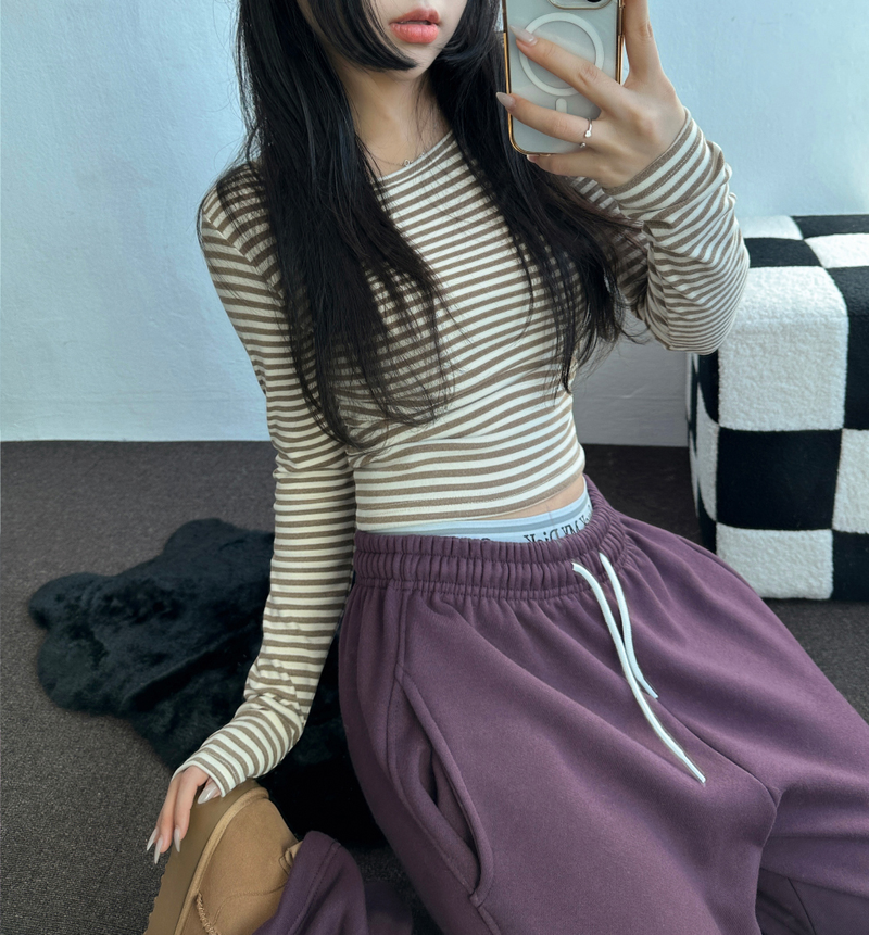 CCORTTI（コルッティ）の「FLEECE❤SIDE SHIRRING STRIPE CROPPED LONG SLEEVE T SHIRT 🧸🤎🩶🩵3COLOR（Tops）」
