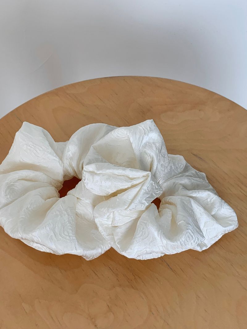 Jacquard Scrunchie – Version 2