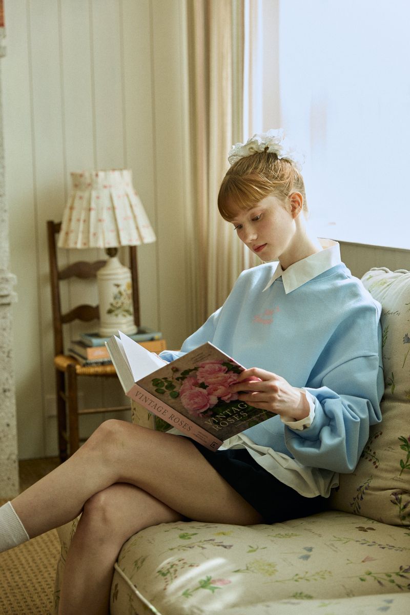BALLET LETTERING SWEATSHIRT