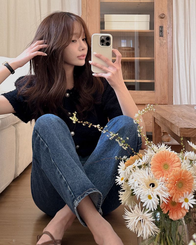 Monde Short-Sleeved Knit Cardigan