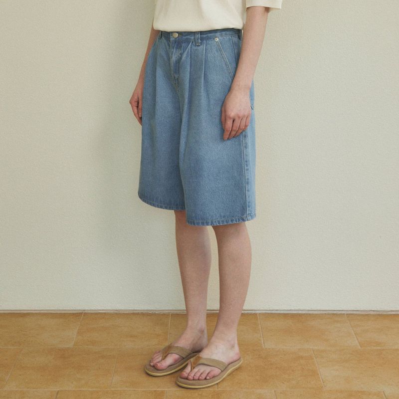 Bermuda Two-Tuck Washed Denim Pants_4Color